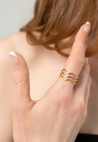 Wavy Ring